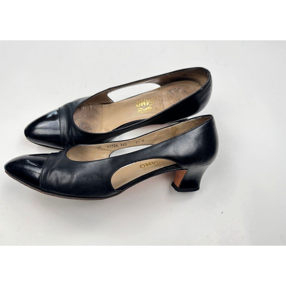 Salvatore Ferragamo Sandals Women 8.5B Leather Almond Toe Cut Out Heels Pumps